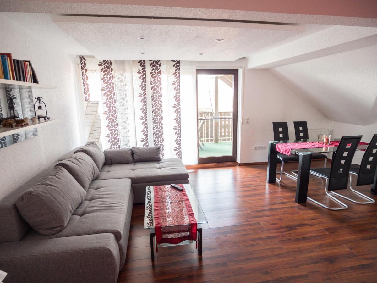 Ferienwohnung Moemlingtal Momlingen Chambre photo